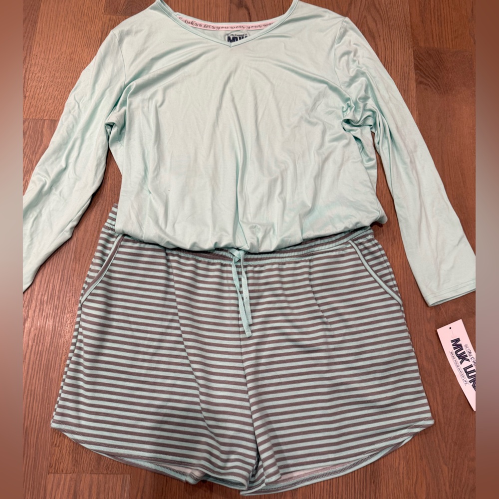Muk Luks Mint and Gray Striped Lounge Set